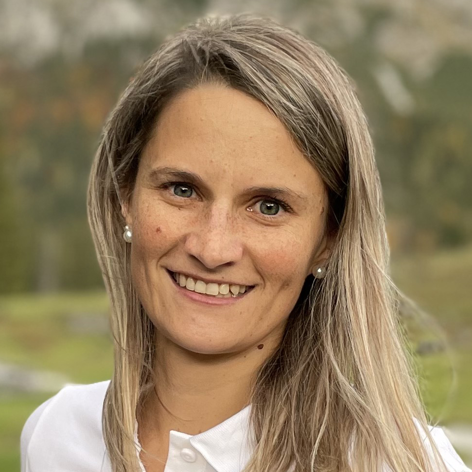 Eva Hager, Physiotherapeutin und Sportphysiotherapeutin in Werfen, Therapie hoch2